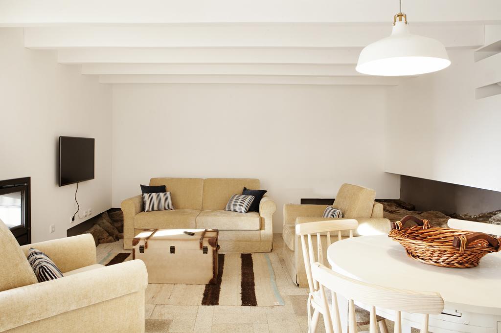 Casas De Vale De Lobo Villa มิแรนเดลา ห้อง รูปภาพ